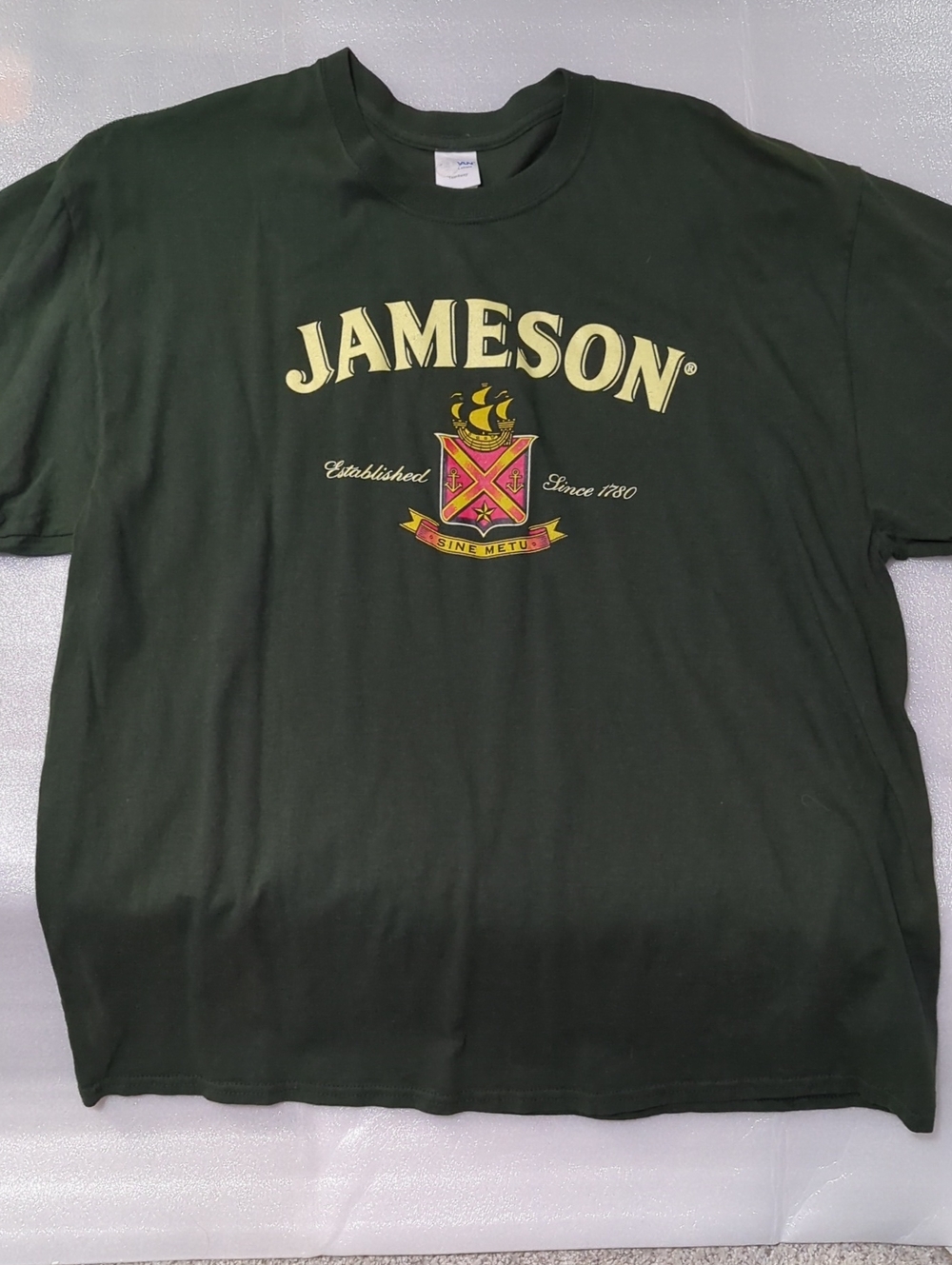 Men's Gildan Dark Green Jameson Crest Tee